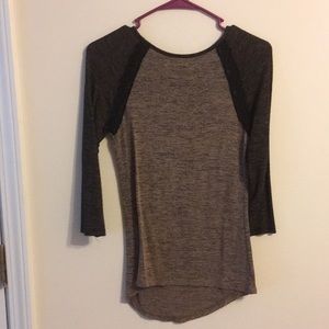 Brown quarter sleeve top